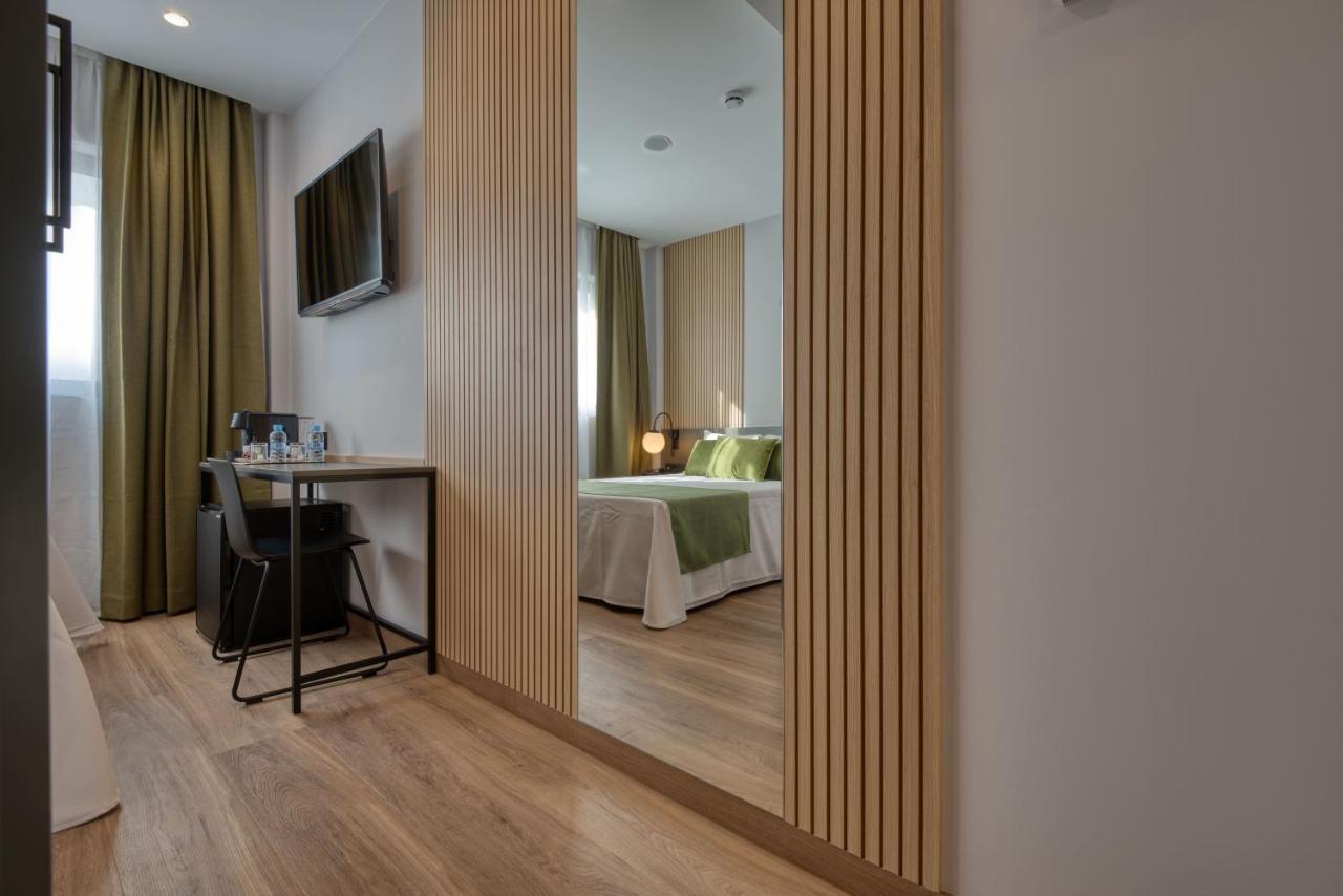 Quarto Duplo