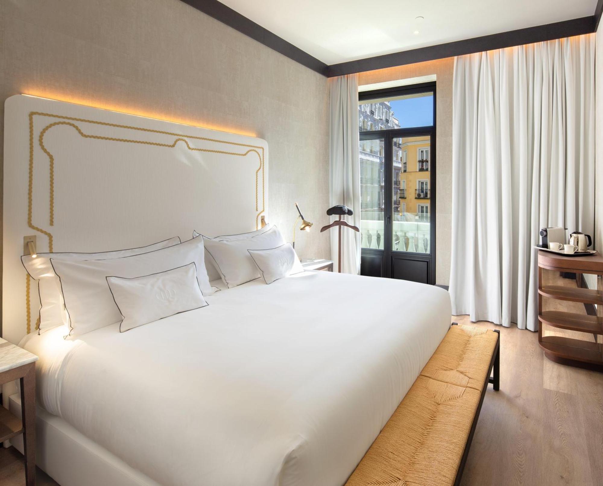 Albero Kamer met Kingsize Bed