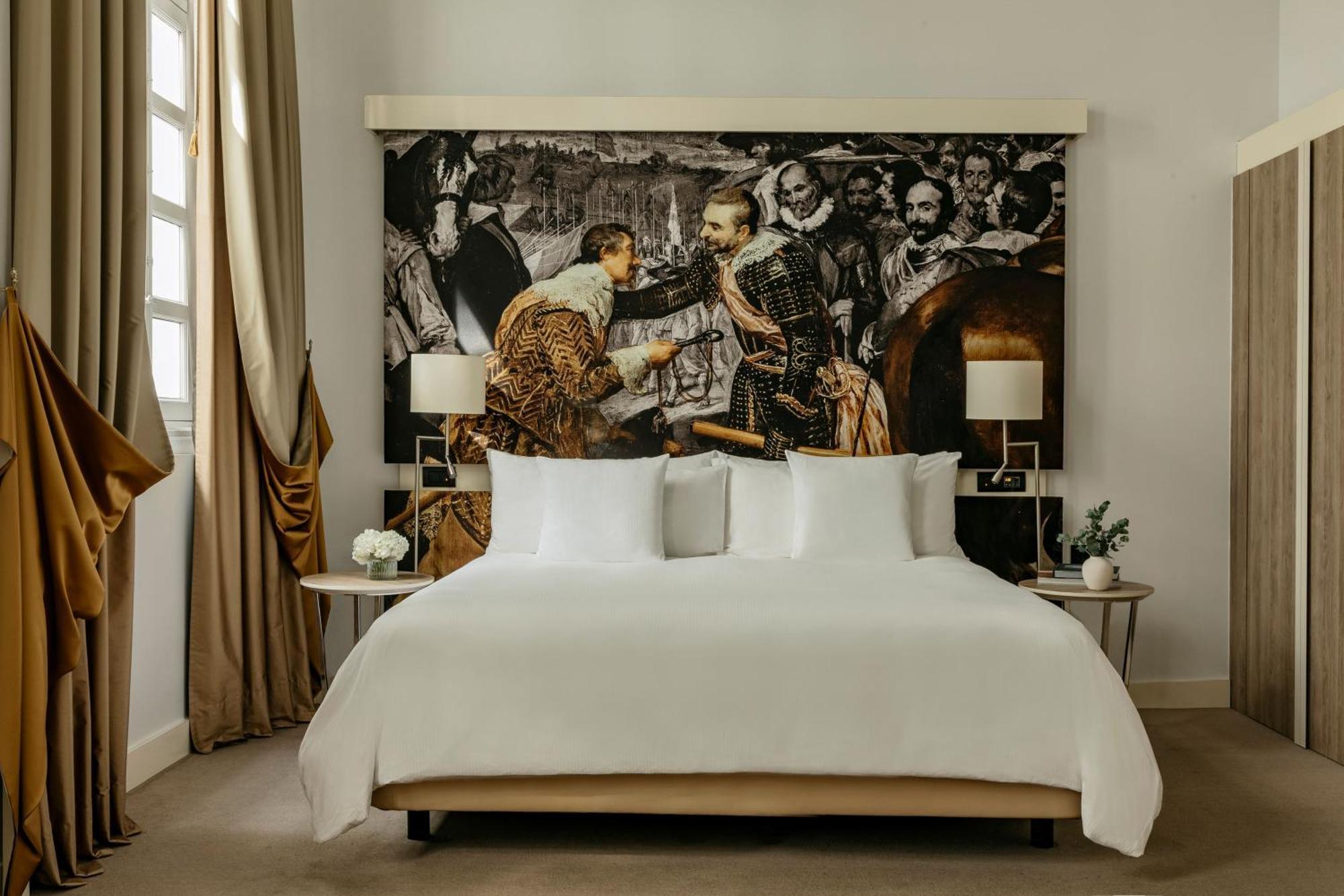 Premier Room