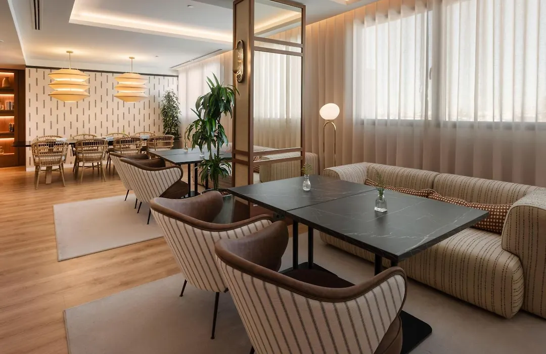 Melia Madrid Serrano-1