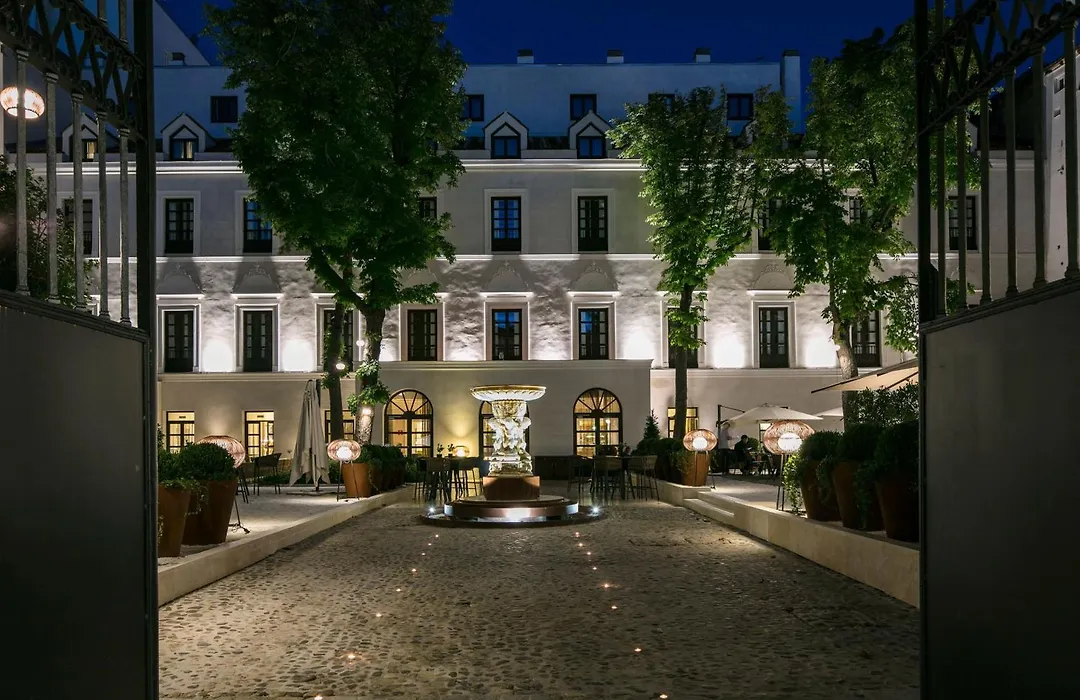 Palacio De Los Duques, A Gran Melia Hotel - The Leading Hotels Of The World-1