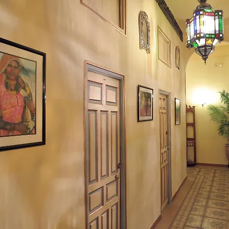 Hostal Horizonte Madrid "Check-In On-Line, Recepcion 14H-23H"-2