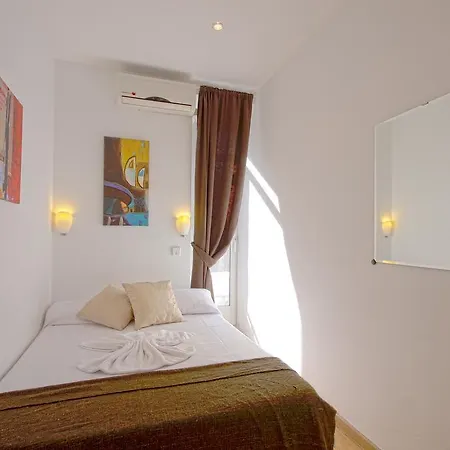 Apartamentos Felipe VI-2