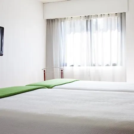 Nh Suites Prisma-2